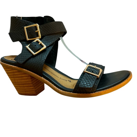 Sofft Shoes - SOFFT Strappy Black Leather Animal Print Heeled Sandals Size 8.5